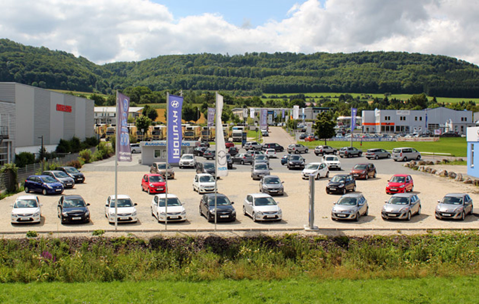 Gebrauchtwagen-Verkaufsplatz in Aalen-Essingen